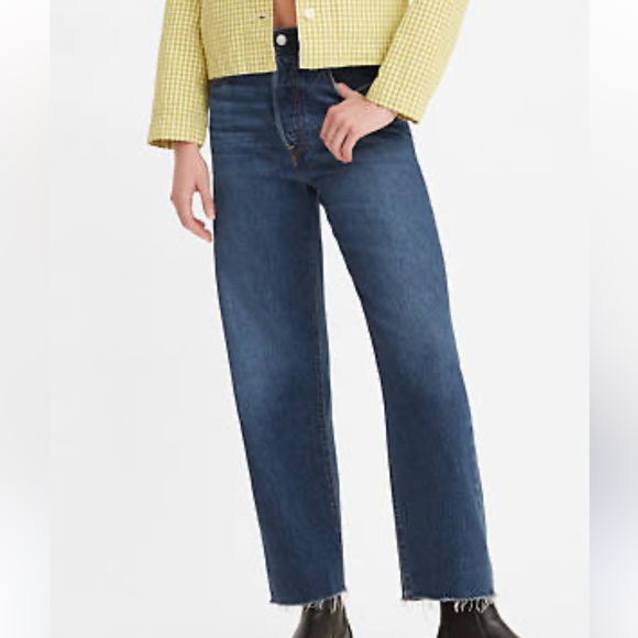 Women’s Levi’s Ribcage Denim - Picture 2 of 9
